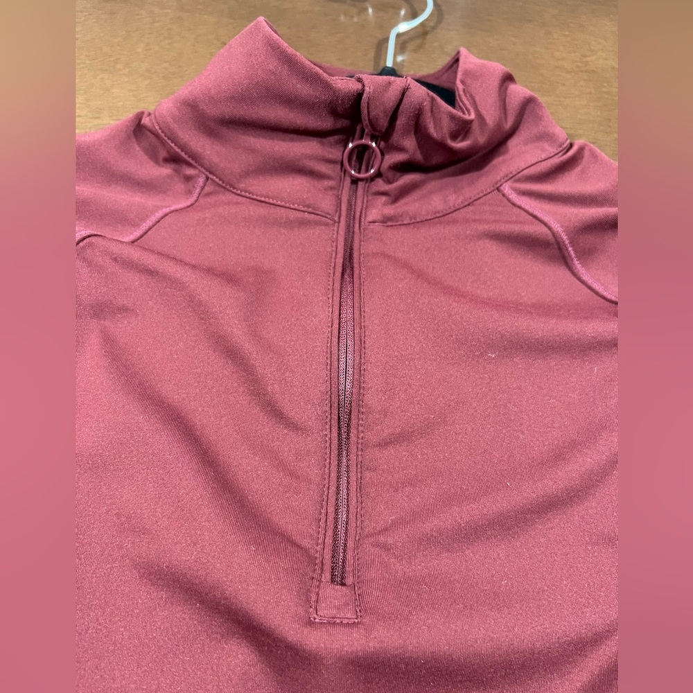 Fabletics Performance Long Sleeve Top - Picture 3 of 6